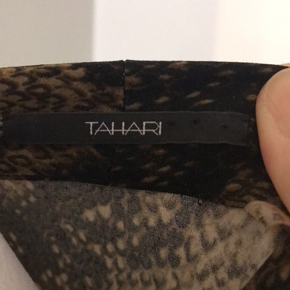 Tahari Snakeskin Print Faux Wrap Dress Size 6 - Picture 6 of 7